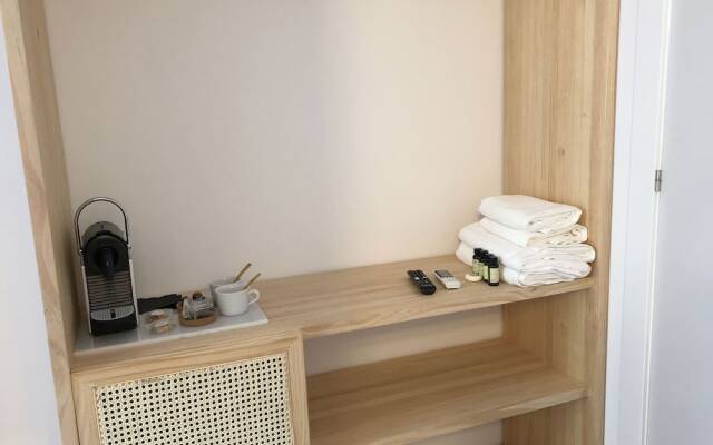 The Mohouse Boutique Room