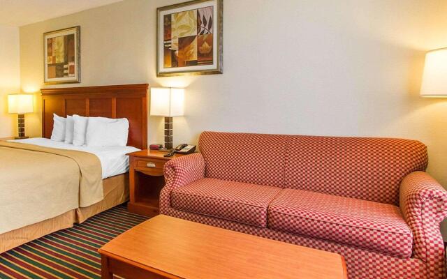 Quality Inn Dyersburg I-155