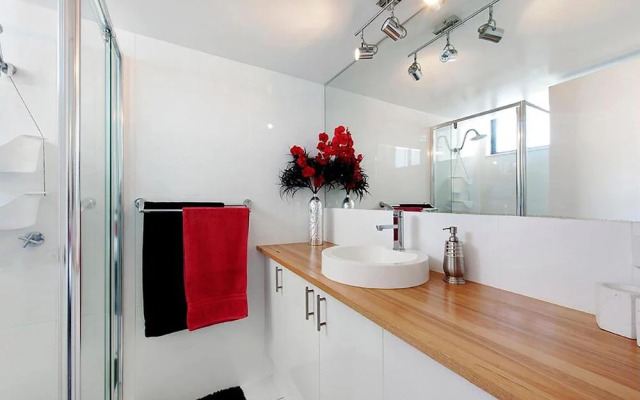 Holiday Resort Apts in Surfers Paradise