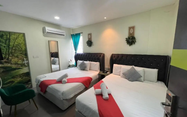 The Tree Boutique Hotel