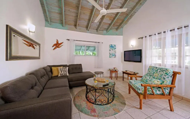 Beach House Villas and Hotel