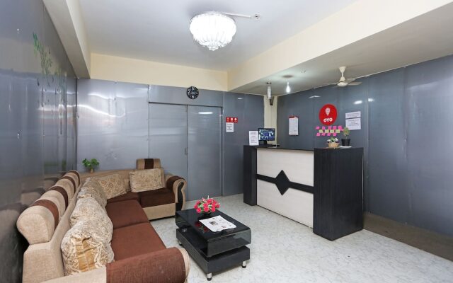 The Royal Nest By OYO Rooms