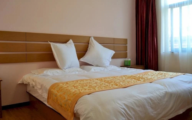 Kunming Linhai Express Hotel