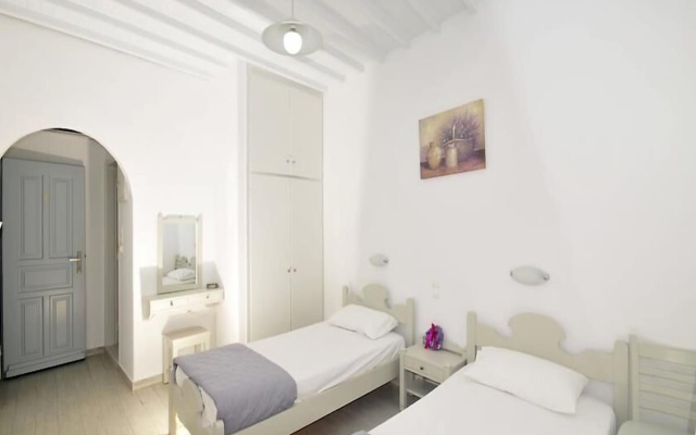 Dimitra Pension