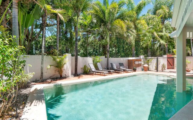 The Villas Palm Cove