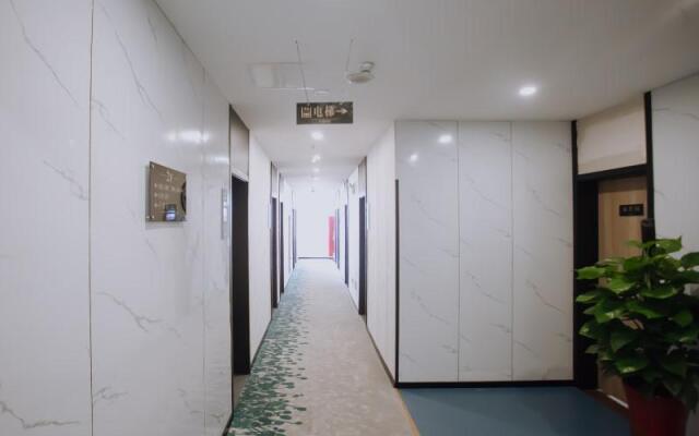GreenTree Inn Huaian Huaiyin District RT-Mart Expr