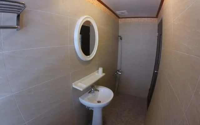 Donghe Surf Shop & Hostel - Taitung