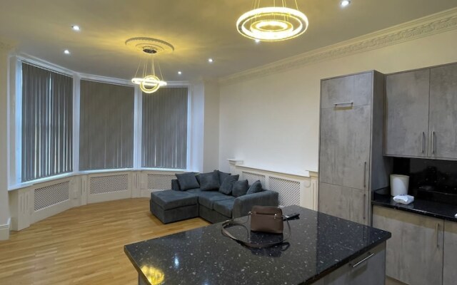 Charming 1-bed Apartment in Wolverhampton