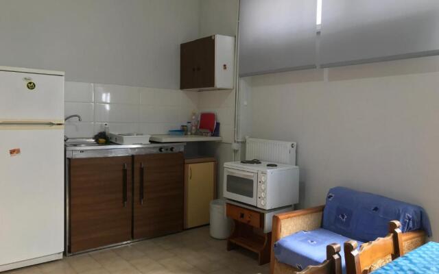 Apt10 Mamangakis Apartments