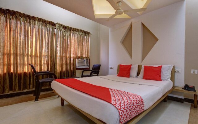 Shambhavi Hotels By OYO Rooms