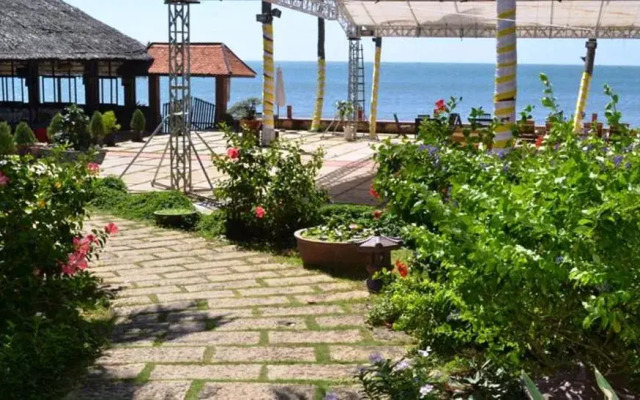 Golden Sail Beach Hotel