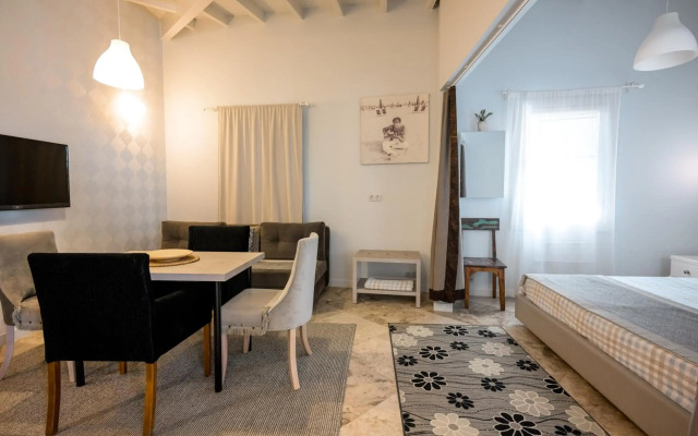 Delight Deluxe Hotel and Spa