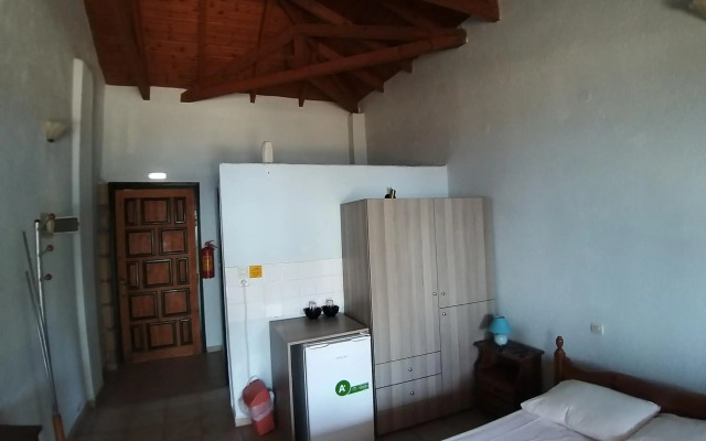 Stoupa Properties Rooms