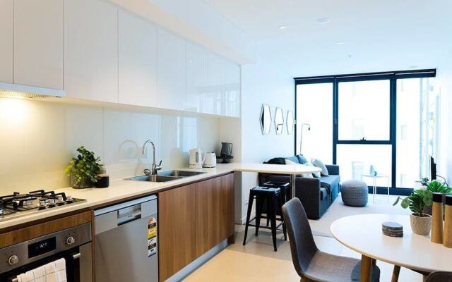 Compact Brisbane Pad With 2 Bedrooms