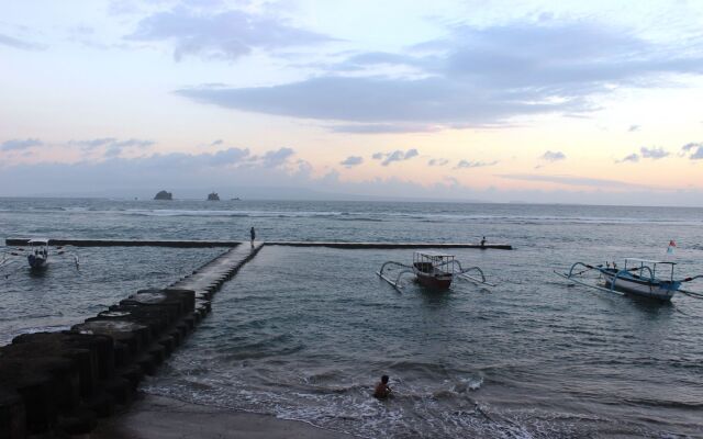 The Beach Candidasa