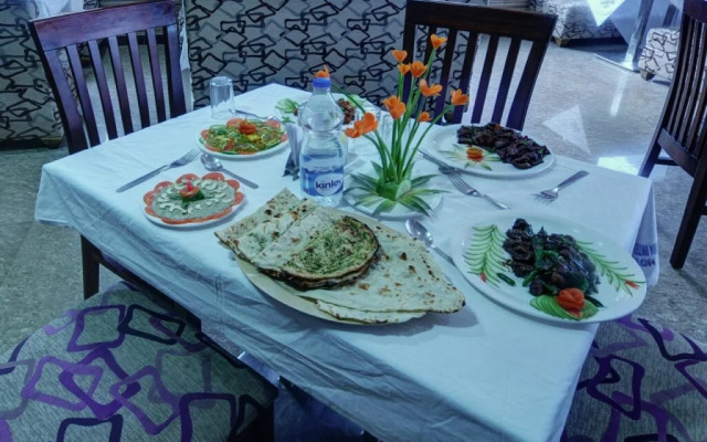 Hotel Mayura International