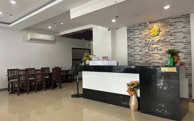 Yellowbell Hotel