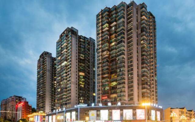 Xingdi Qingshe Hotel (Baiyun Middle Road Subway Station)