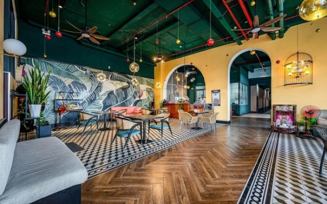 Cozrum Homes - Kola Apartment