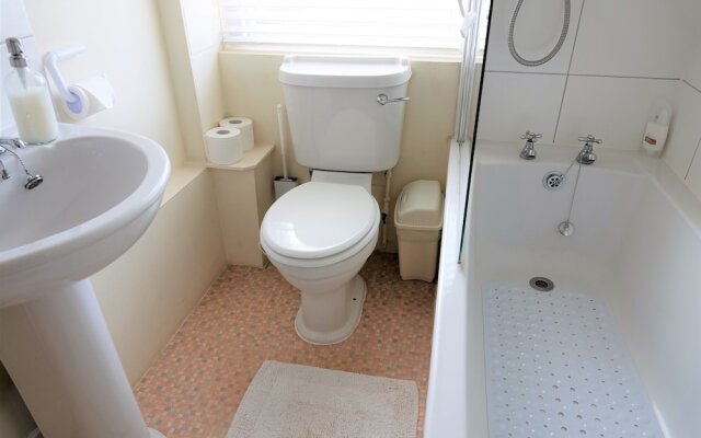 Atholl Rd Self Catering - 131