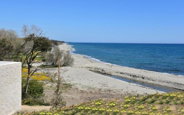 Residence Marina di Bravone - appartement 6 personnes RDC N107