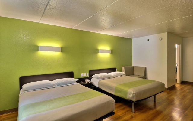 Motel 6 Boston - Danvers