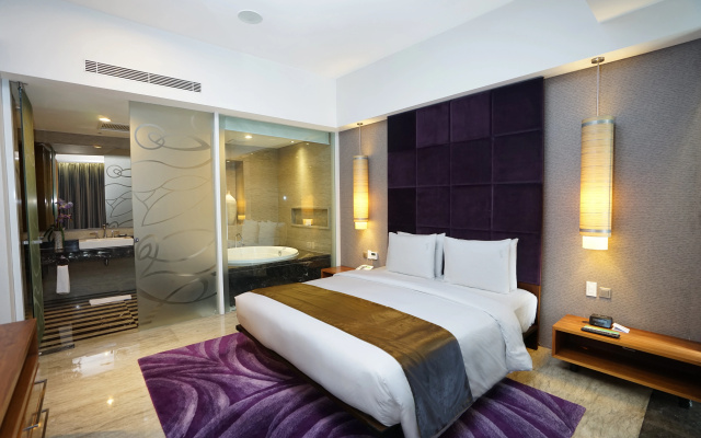 Holiday Inn Bandung Pasteur by IHG