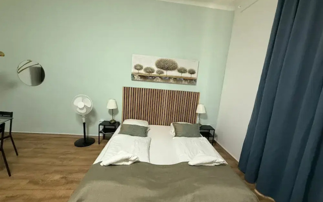 Stylish 2BR Apartment Westbahnhof Area