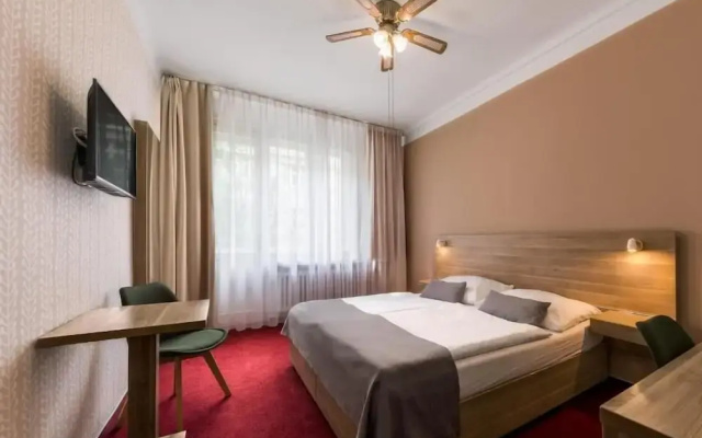 Hotel Meda - Art of Museum Kampa