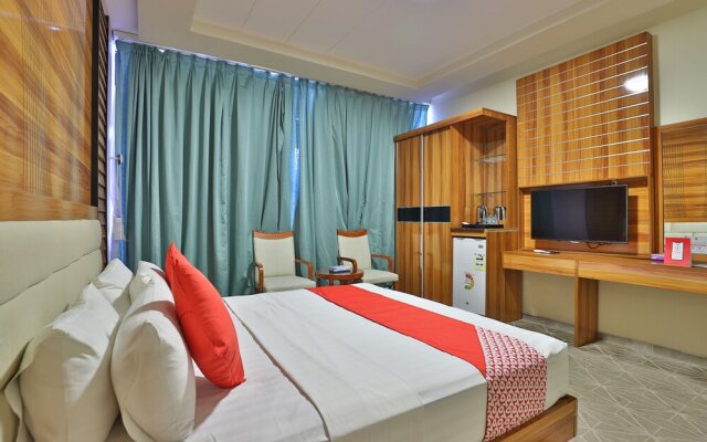 Blue Diamond Hotel by OYO Rooms