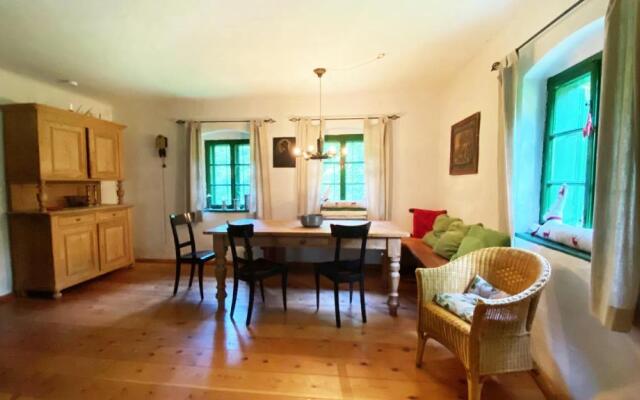 Steyr River Lodge