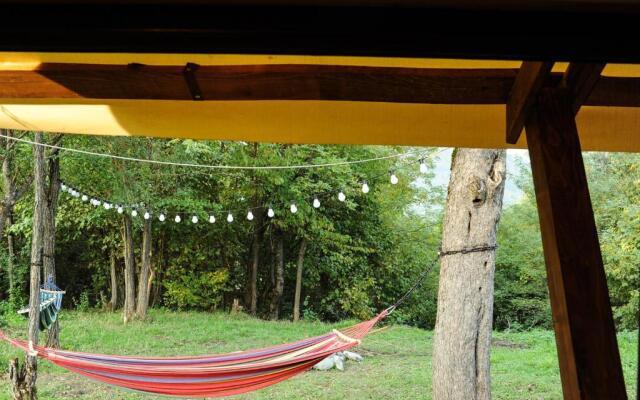 Jvarisa Glamping