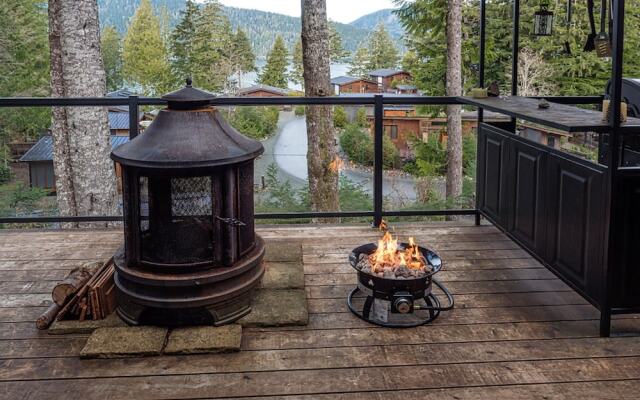 The Great Escape Secluded with Hot Tub