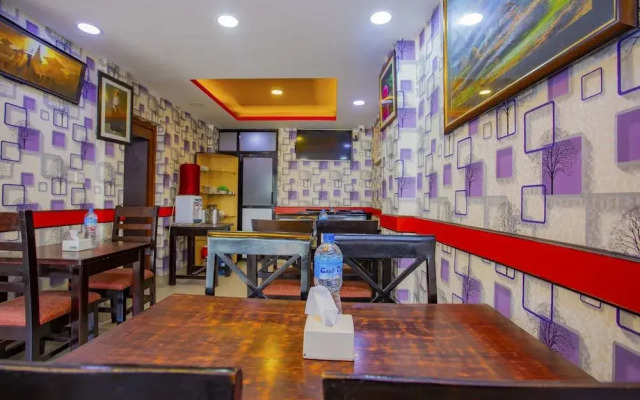 Hotel Yunik & Restraunt by OYO Rooms