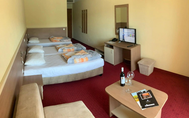 Hotel Adria