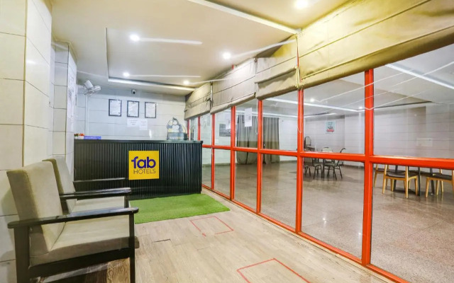 FabHotel F9 Rohini Sector 23