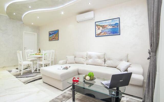 Apartment Lampion