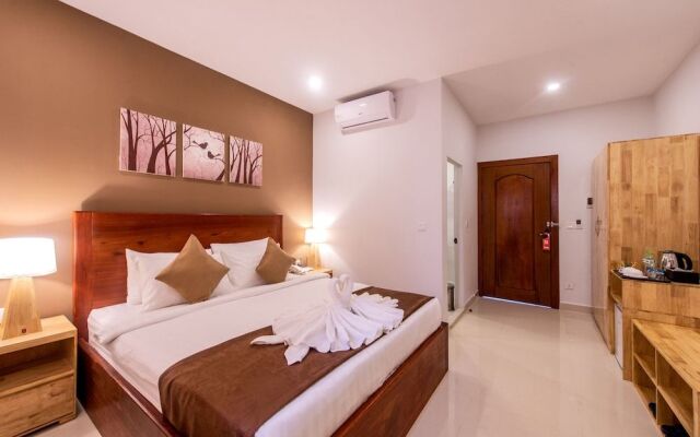 Double S Hotel