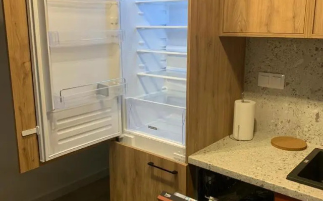 Uroczy apartament z ogródkiem