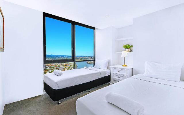 Circle On Cavill Surfers Paradise Apartments-Holiday Paradise
