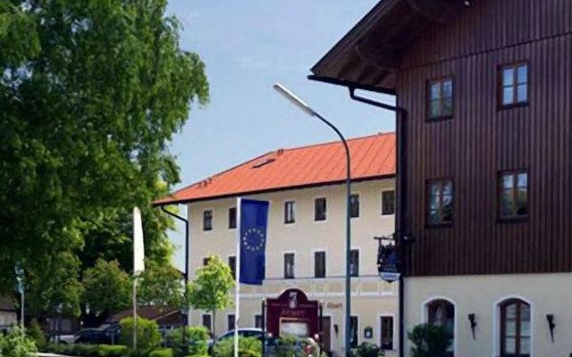 Hotel und Landgasthof Altwirt