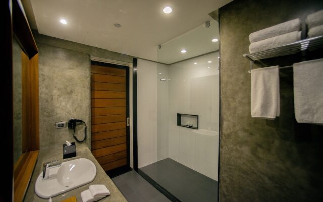Double M Hotel