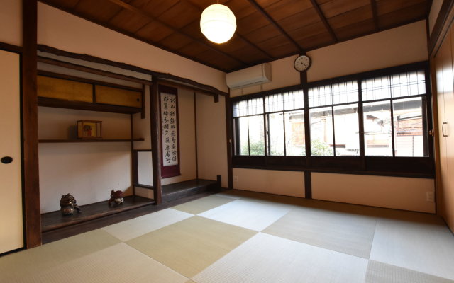 Fushimi Kikyo-Tei Machiya Residence