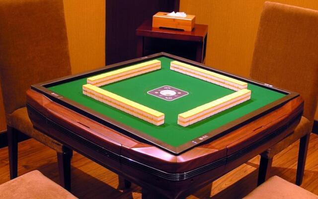 Shenghong International Hotel