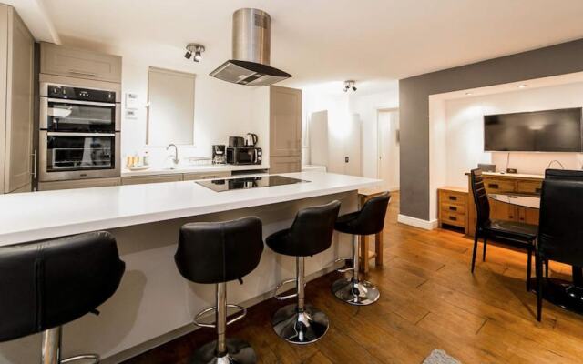 My Serviced Space - Battersea 1B