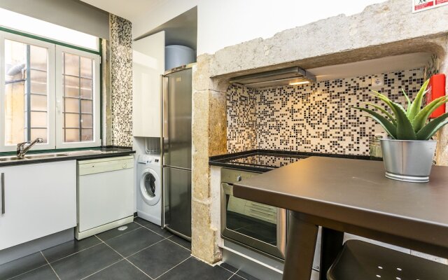 LxWay Apartments Correeiros