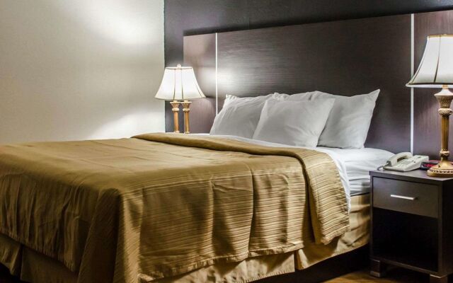 Days Inn by Wyndham Eglin AFB