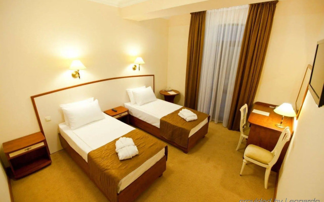 Regency Hotel