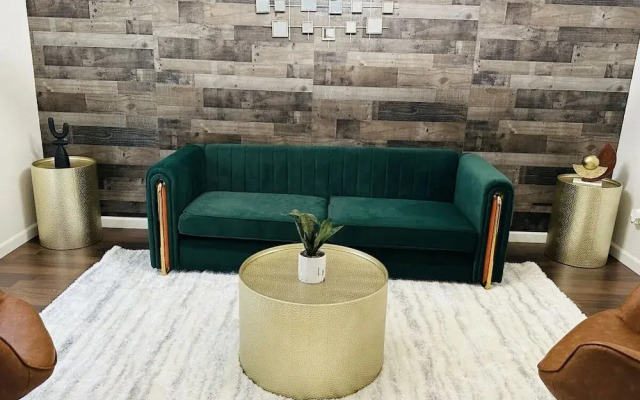 Sandy Home