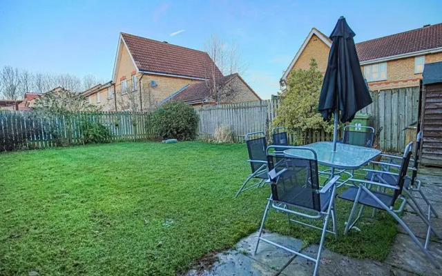 Host Stay Chicksands Avenue